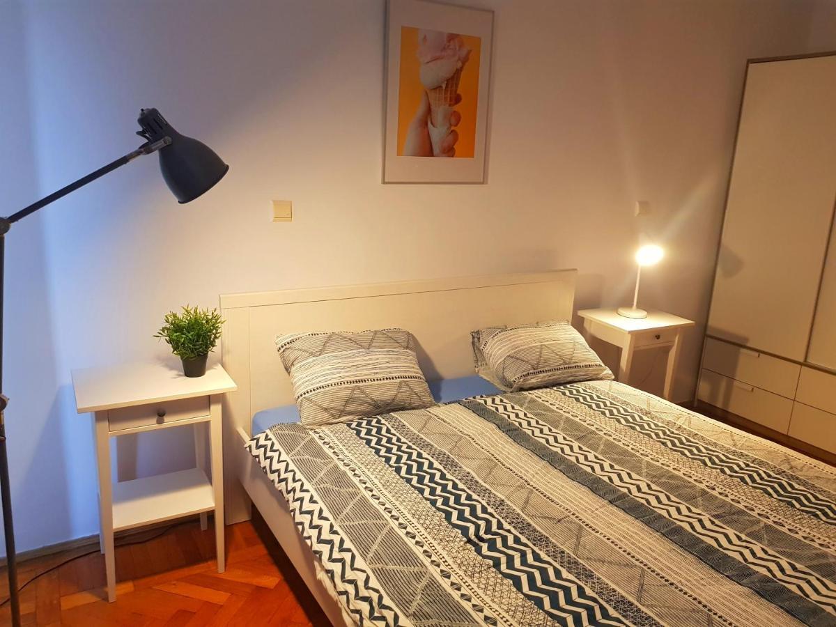Apartment With Amazing View Near Old Town Bukarest Eksteriør billede