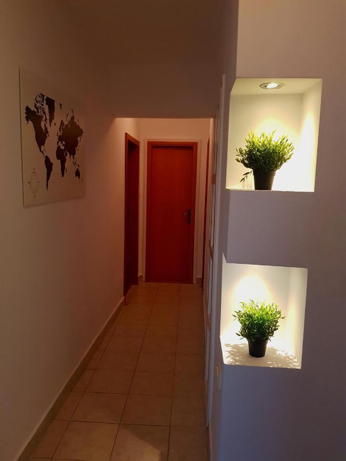 Apartment With Amazing View Near Old Town Bukarest Eksteriør billede